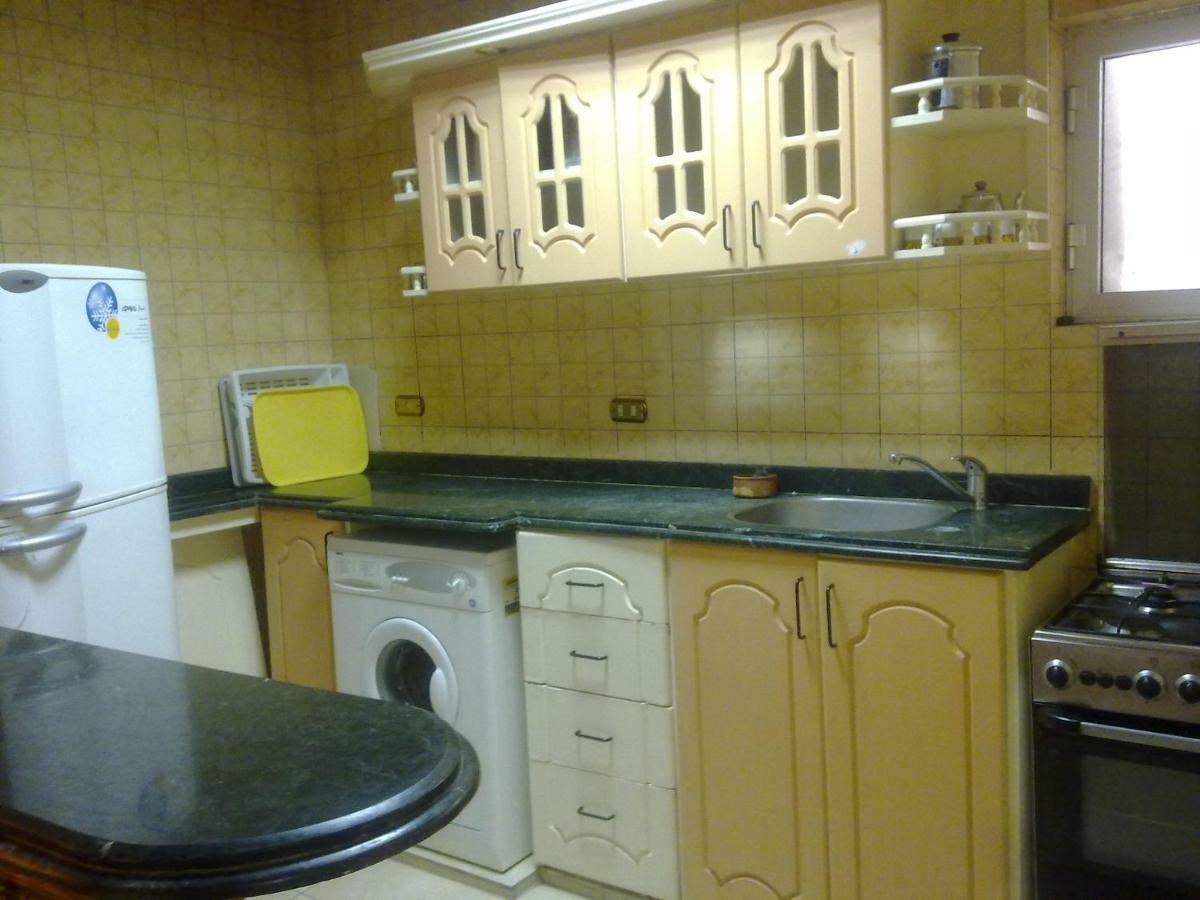 Apartament Officers Buildings In Mostafa Kamel-roshdy *